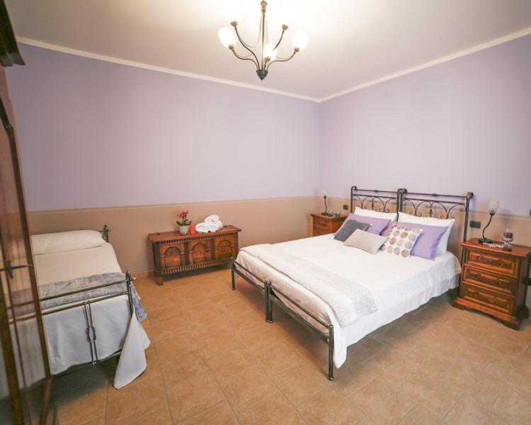 Palazzo Le Muse Apartments Bevagna Extérieur photo