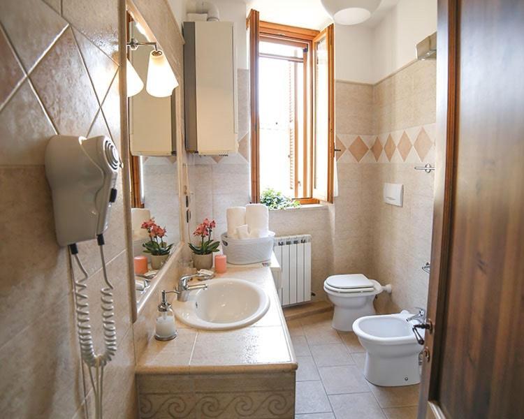 Palazzo Le Muse Apartments Bevagna Extérieur photo